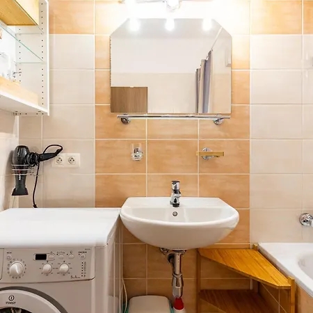 Petrzalka Retreat Apartmán *